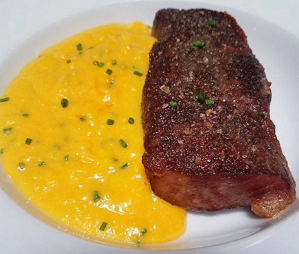strip%20n%20eggs