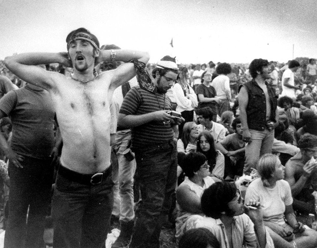 woodstock-1969-fd6bb307f3a6ae53jpg-5cf28255c2083380