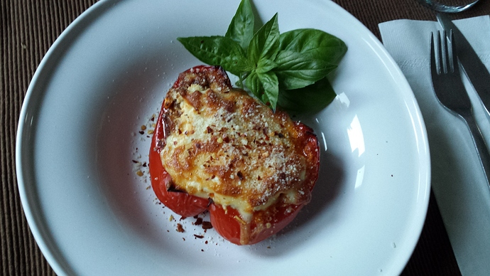 Lasagna stuffed pepper