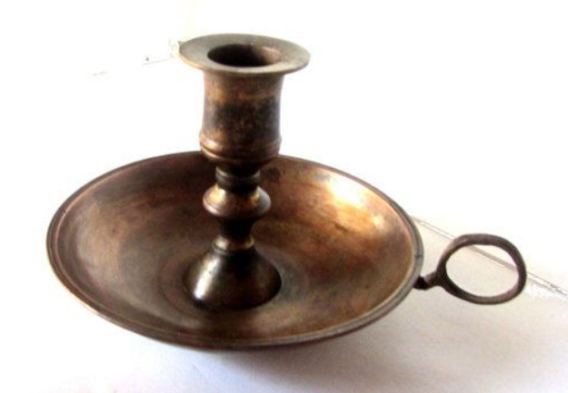 CandleHolder